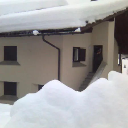 Chesa Panorama Apartament *